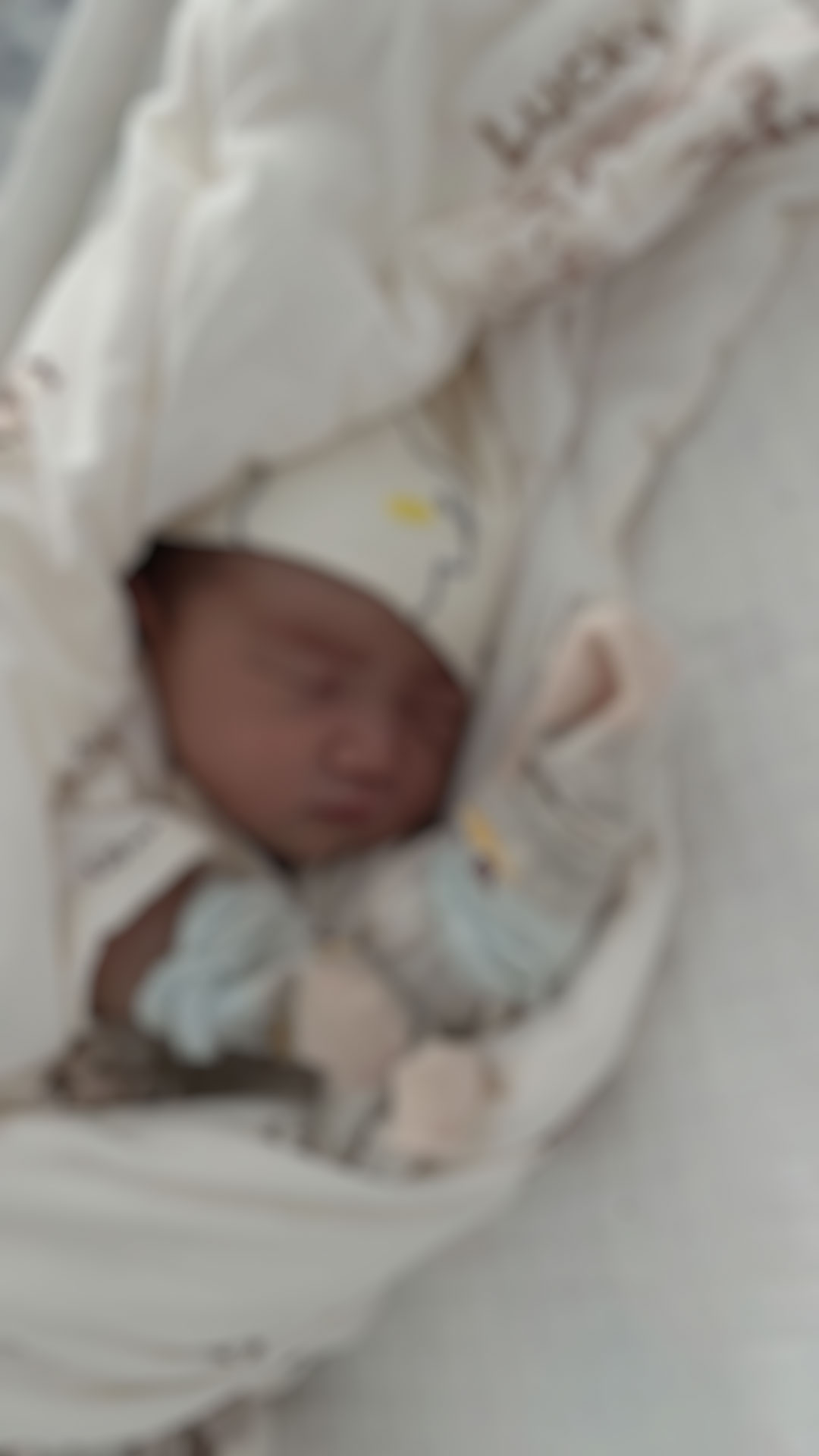 昨天，泰州姜堰区的网友沙先生找到吉言八字起名，希望为刚出生的女儿求得一个佳名。